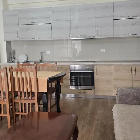 Marin's Lungomare Apartment *